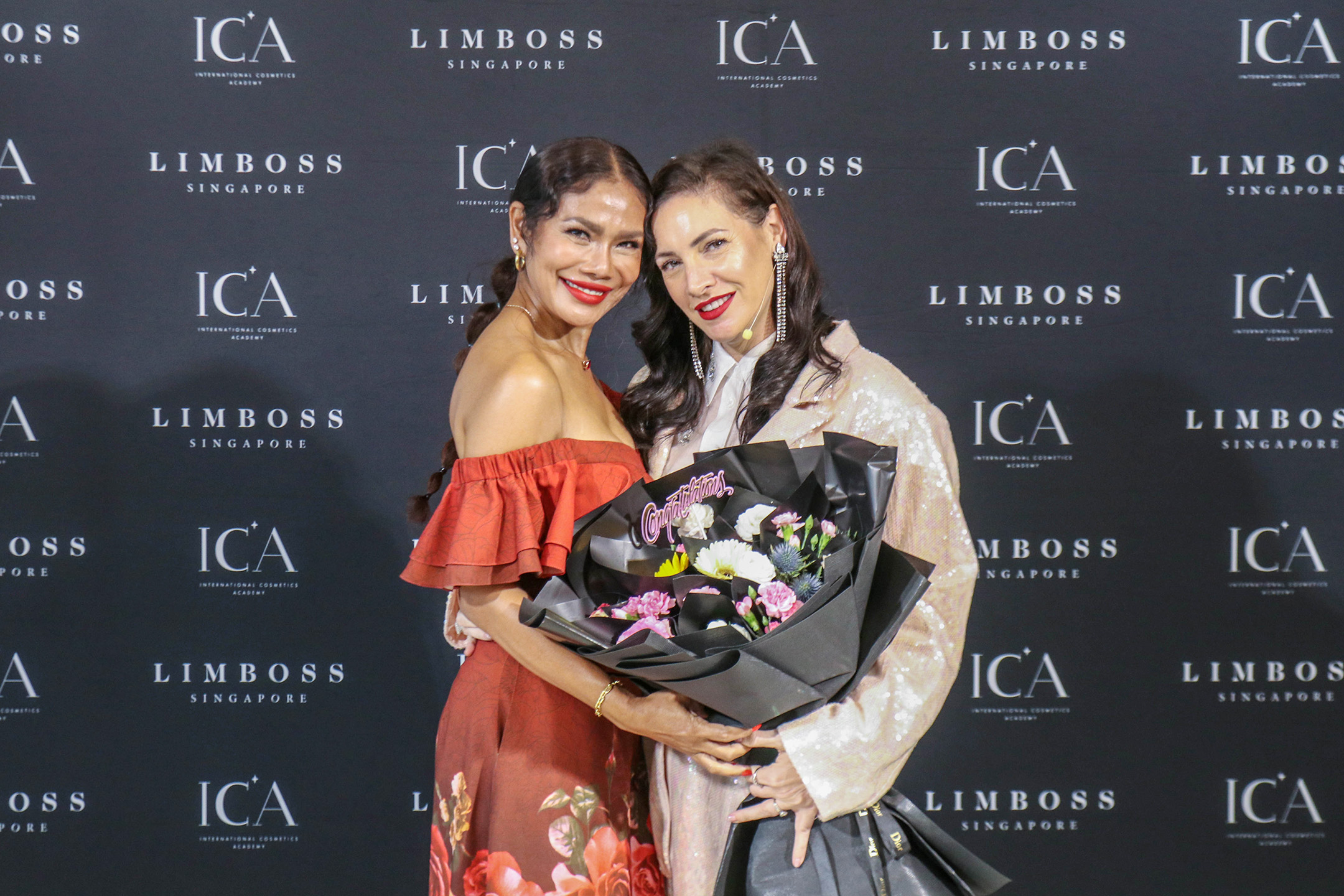 “มาดามอ้อม สุกัญญา” ร่วมงาน MASTER CLASS UNLOCK THE SECRETS OF BEAUTY ARTISTRY!