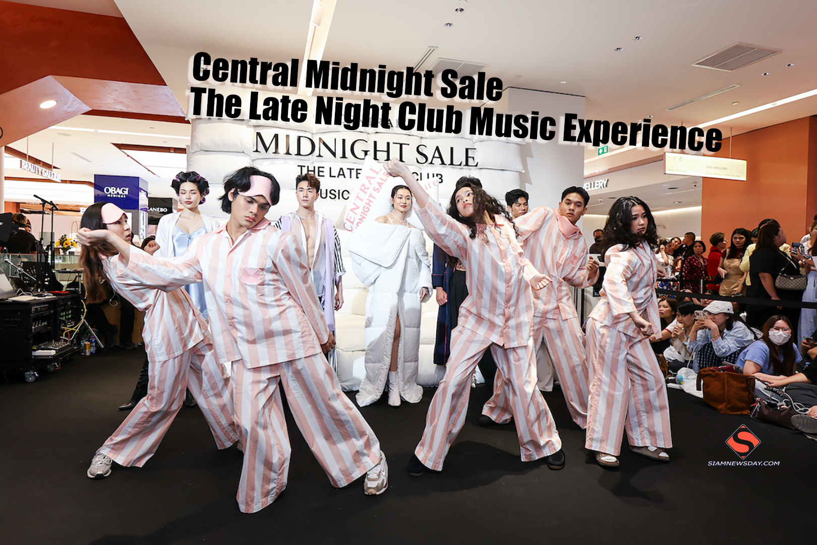Central Midnight Sale The Late Night Club Music Experience